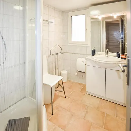 Awesome In Holiday home Visan