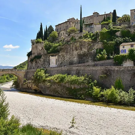 Holiday home Awesome In Visan